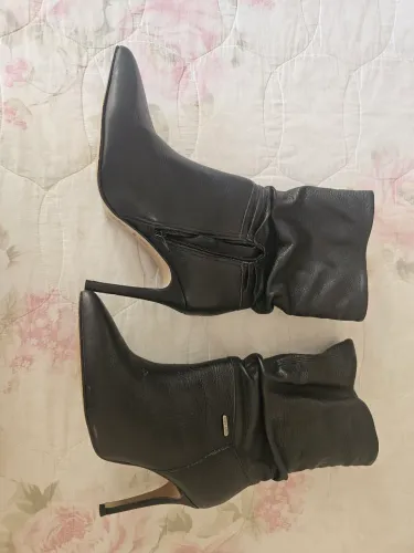Bota de couro botero 36 