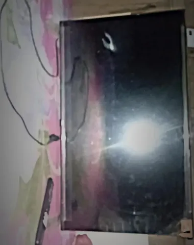 Vende-se essa televisão