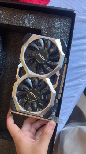 Placa de Vídeo Geforce gtx 1650 Ventus XS