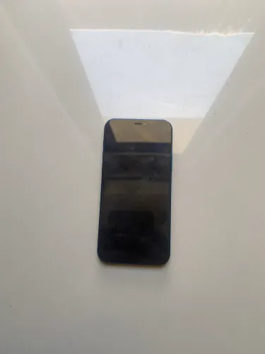 Iphone 12 (retirada de peças)