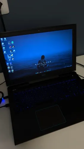 Notebook Gamer Dell G7 7588 ? Core i7, 16 GB RAM e GTX 1050