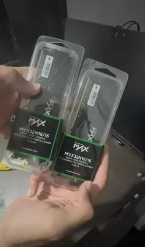 MEMÓRIA RAM DDR4 3200MHZ 16GB GAMER