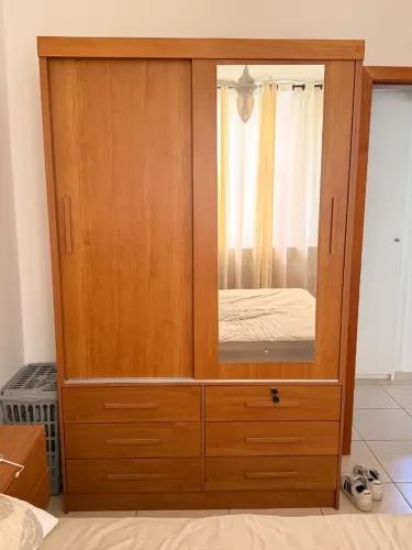 Guarda Roupa, duas portas de correr com espelho