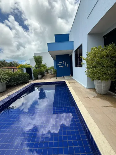 Casa térrea condomínio pé na areia para final do ano