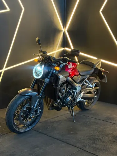 CB 650 R 2026