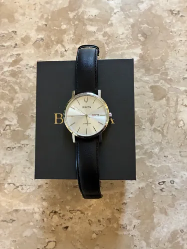 Bulova Automático original modelo 96c130