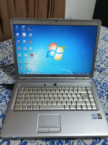 Notbook °DELL INSPIRON 1525. WINDOWS 7 (4G RAM)