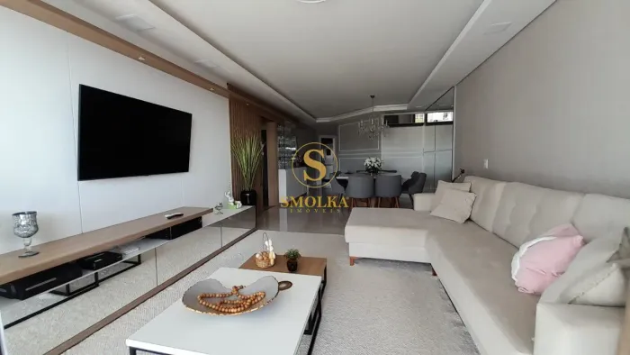 Apartamento 3 Dormitórios sendo 2 Suites com 2 vagas 124 m privativos no Balneário