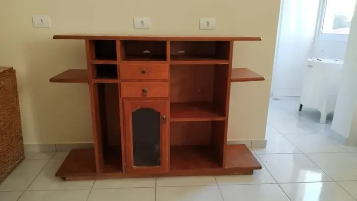 Rack de madeira