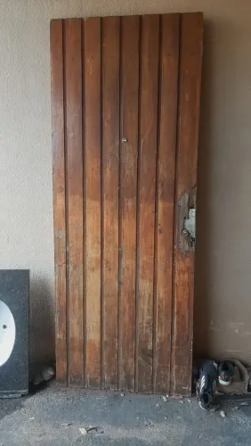 Porta de madeira colonial 80x210