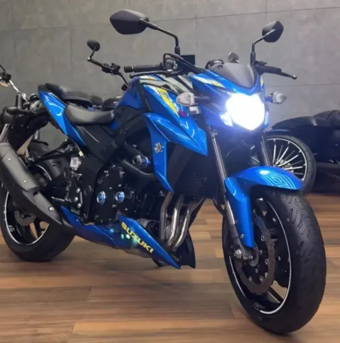 GSXS 750