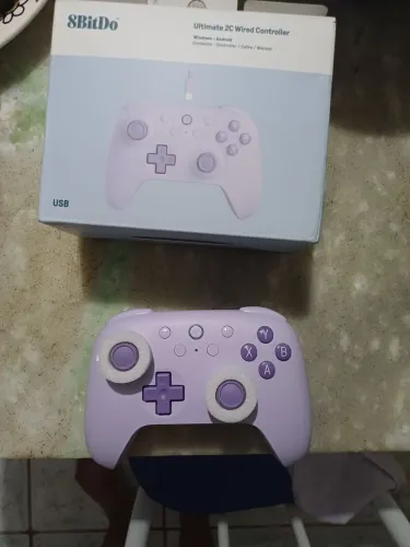 Controle USB 8BitDo Ultimate 2C Wired