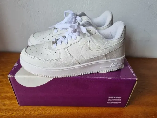 Nike Air Force
