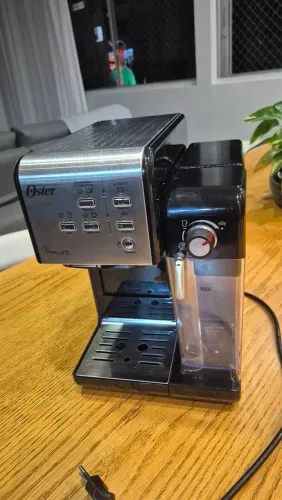 CAFETEIRA OSTER PRIMA LATTE II