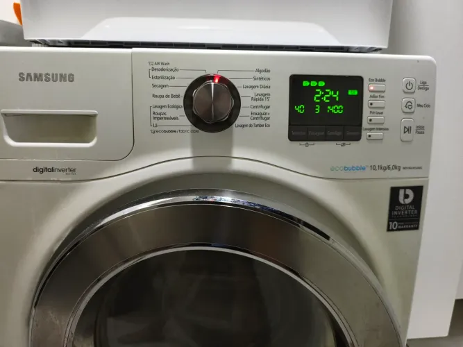 Lava e Seca Samsung 10.1kg EcoBubble (Lava normal / Secagem p/ reparar)