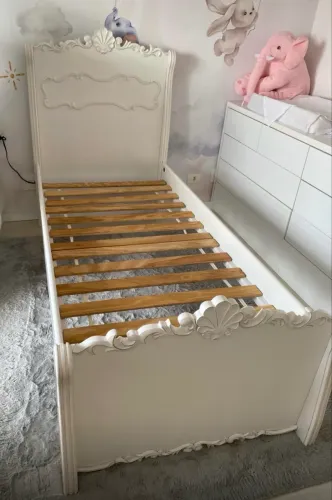 Cama solteiro provençal