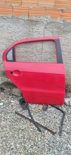 Porta traseira direita gol g5 g6 g7 g8