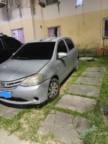 Toyota Etios X 1.3 Flex 16V 5P Mec. 2015