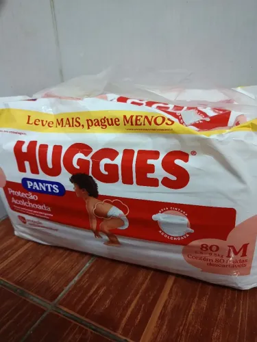 Fralda Huggies M