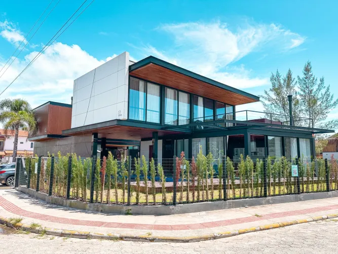 Casa Beira Mar Ferrugem Mobiliado