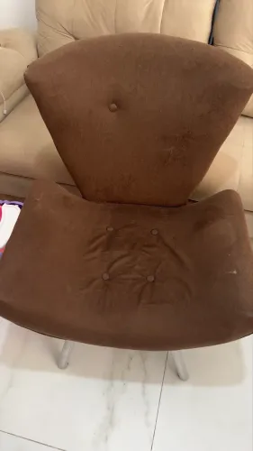 Poltrona Capuchinho Marrom