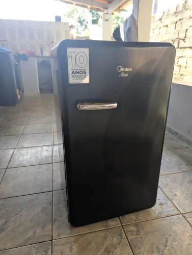 Frigobar Midea Estilo Retrô 95L