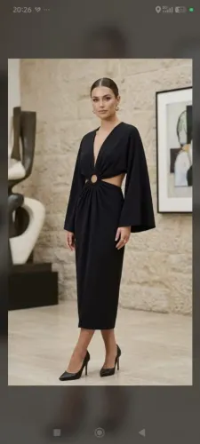 Vestido mídi cor preto 