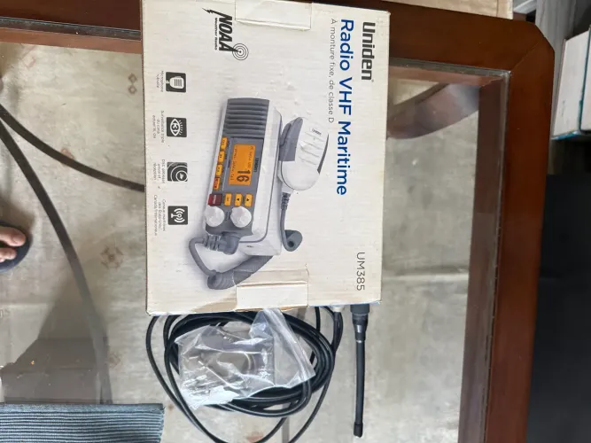 Vendo radio vhf maritimo unider