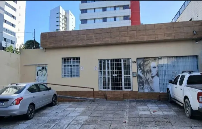 Salas comerciais por R$800 no Espinheiro com tudo incluso! Grande oportunidade!