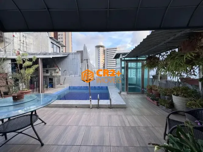 Vendo Cobertura com 380m² nas Graças - 6 quartos