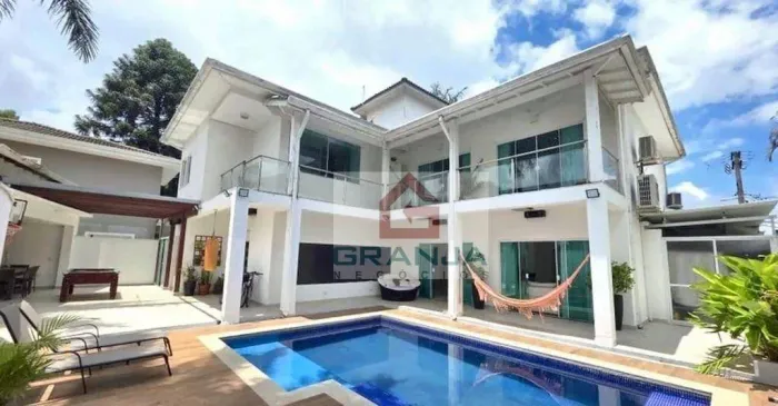 Casa com 5 dormitórios à venda, 459 m² por R$ 2.295.000 - Golf Village - Carapicuíba/SP
