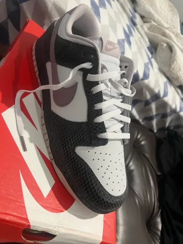 Tenis nike Dunk Low 43