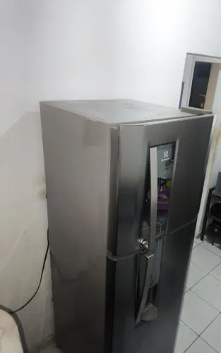 GELADEIRA ELECTROLUX TW42S - USADA