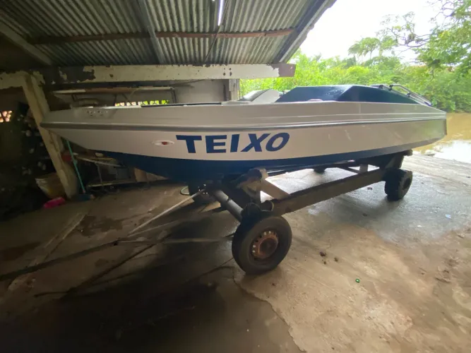 Lancha runner 5000