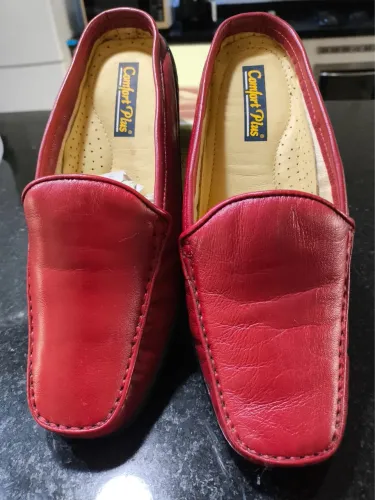 Sapato Comfort Plus Couro Vermelho Nº 37 Confortável