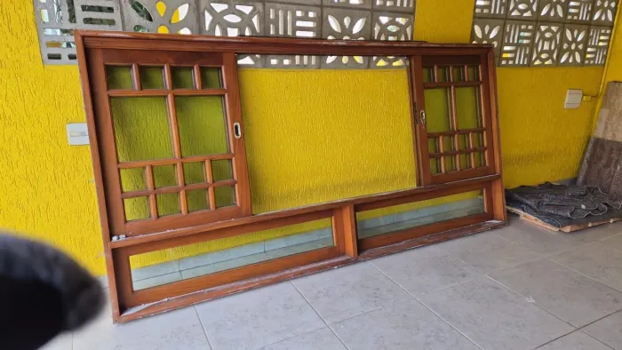 JANELA SALA