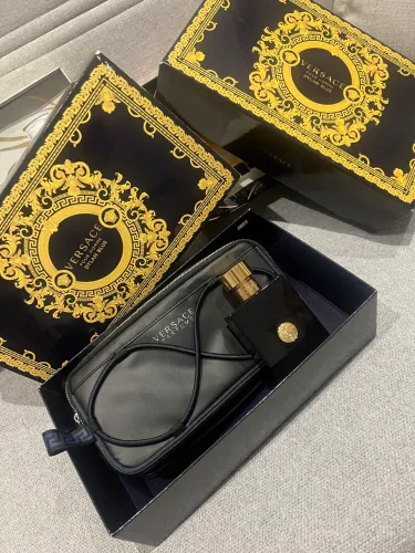 Estojo com 2 perfumes e Necessaire masculino