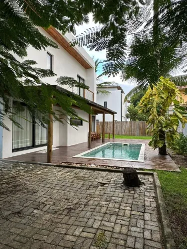 Casa em condomínio / Bairro Estrada da balsa / Arraial d`Ajuda