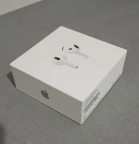 Airpods 4 Apple