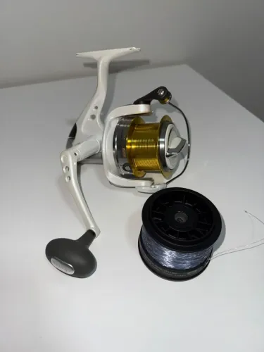 Molinete Okuma Distance Surf 60 - DS-60