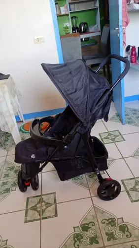 Carrinho de Bebê Cosco Kids 3 Rodas - Pouquíssimo Uso