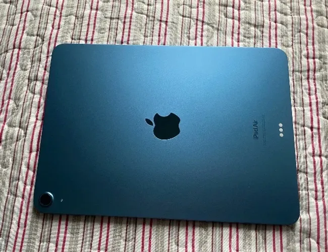 IPad 5° Geração 2022 256 GB Azul Espacial 