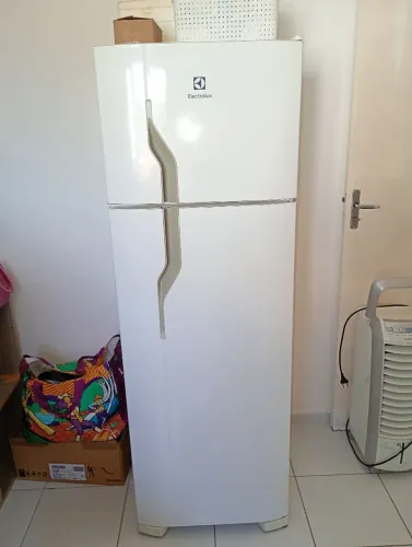 Geladeira Electrolux Duplex Branca - Precisando trocar gás