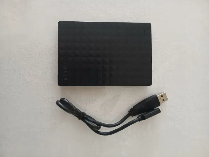 HD Externo Portátil Seagate Expansion 1TB - USB 3.0 (Com Cabo)