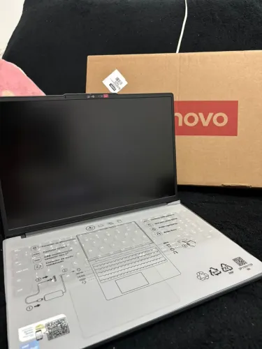 Notebook Lenovo Core i5! Nunca usado