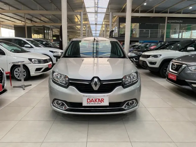 Renault Logan Expression Hi-flex 1.6 8V 4P 2017