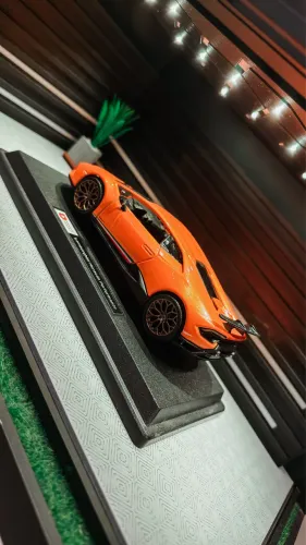 Miniatura Huracan Performante 1:24 c/cx