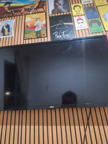 tv pra retirada de peças