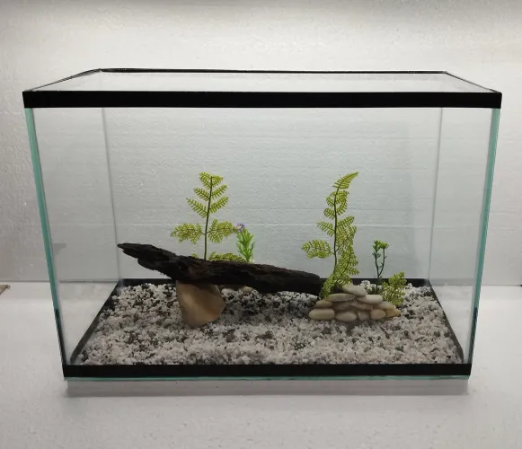 Aquário ( novo)40 litros 50 cm comprimtento 35 cm altura 23 cm largura 