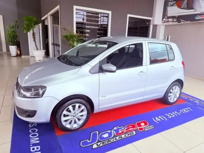 Volkswagen Fox 1.0 MI Total Flex 8V 5P 2011